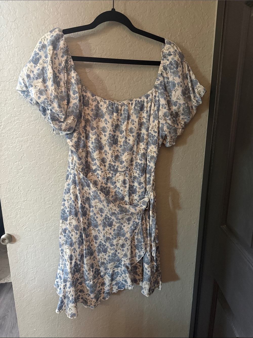 Trixxi Blue and White Floral Puff-Sleeve Wrap Mini Dress